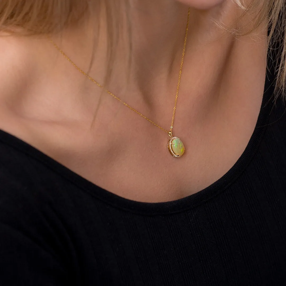 18K Gold Oval Opal Diamond Necklace