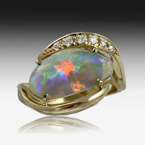 18KT YELLOW GOLD OPAL AND DIAMOND RING