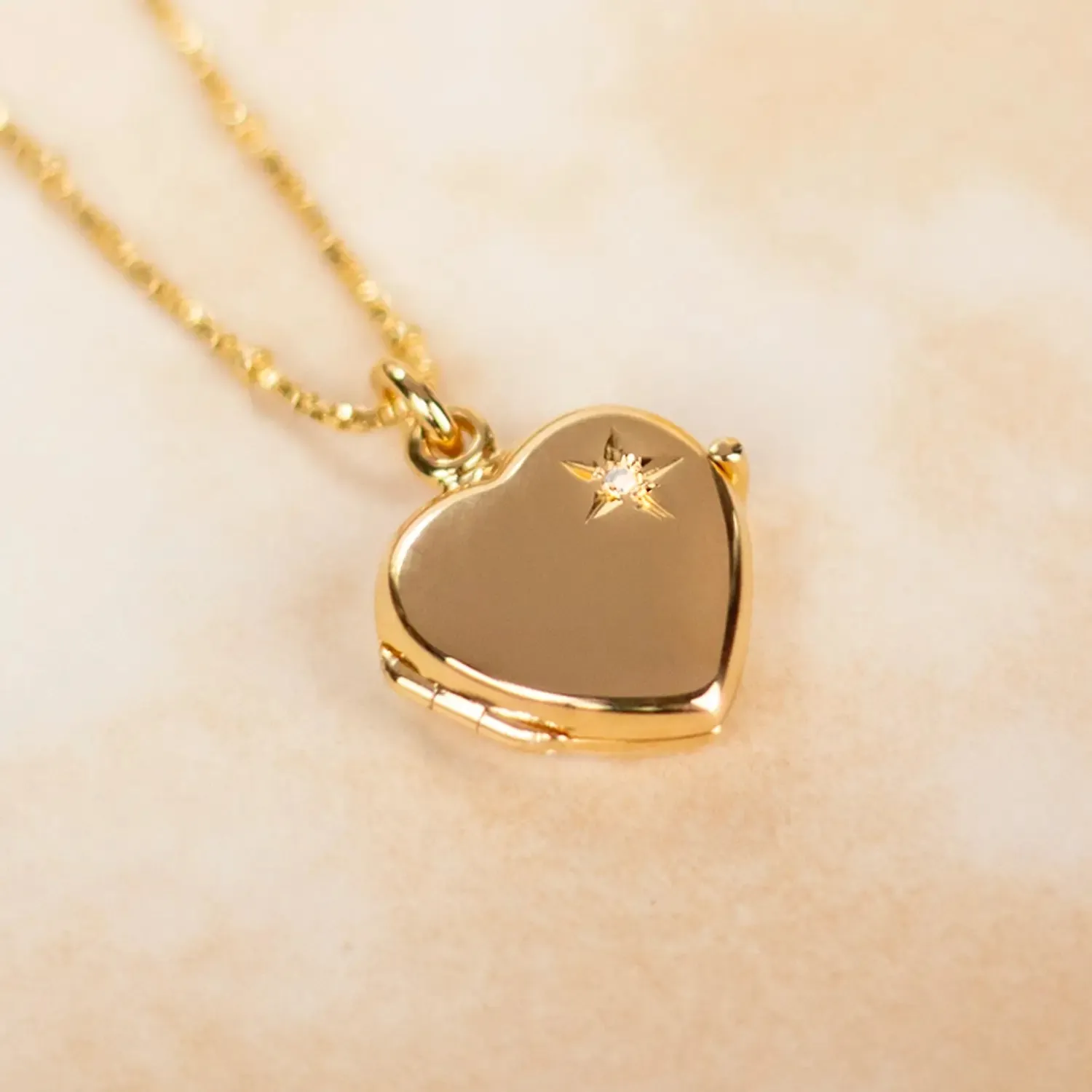 2 Photo Diamond Heart Locket Gold   Photos