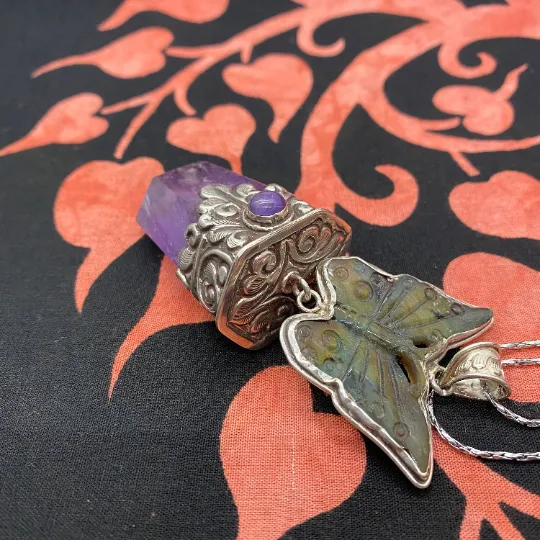 Amethyst Silver Pendant, Butterfly Carved Amethyst/ Labradorite Pendants, Pointed Crystal Necklace, Vintage Sterling Silver Crystal Pendant