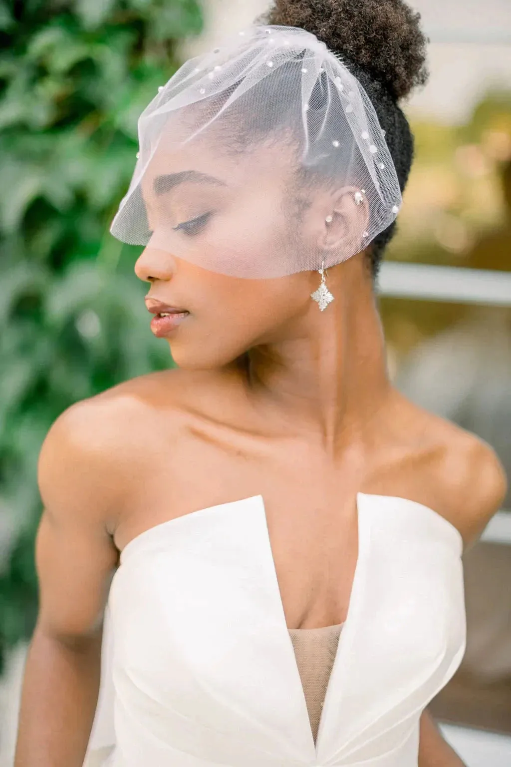 Birdcage veil - Mini tulle veil with crystal pearls - Illusion tulle veil -  Ready to ship