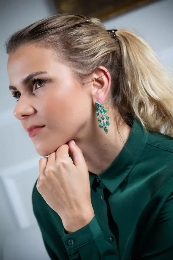 CHANDELIER EMERALDS EARRINGS