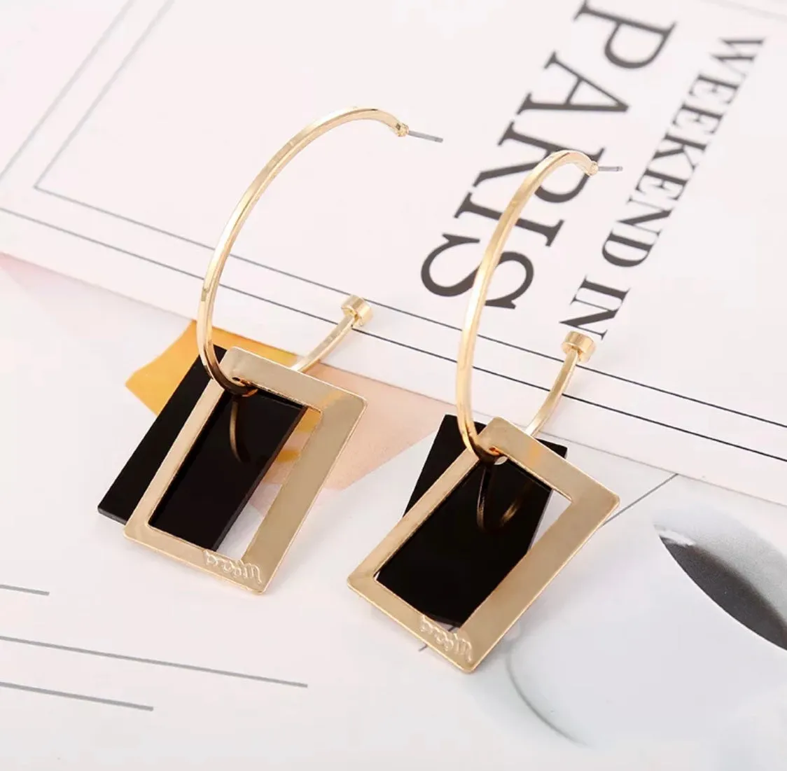 Earrings E2946