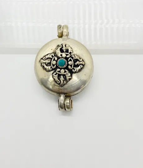 Handmade Medium Tibetan Box Style Pendant with Vajra and OM Symbol