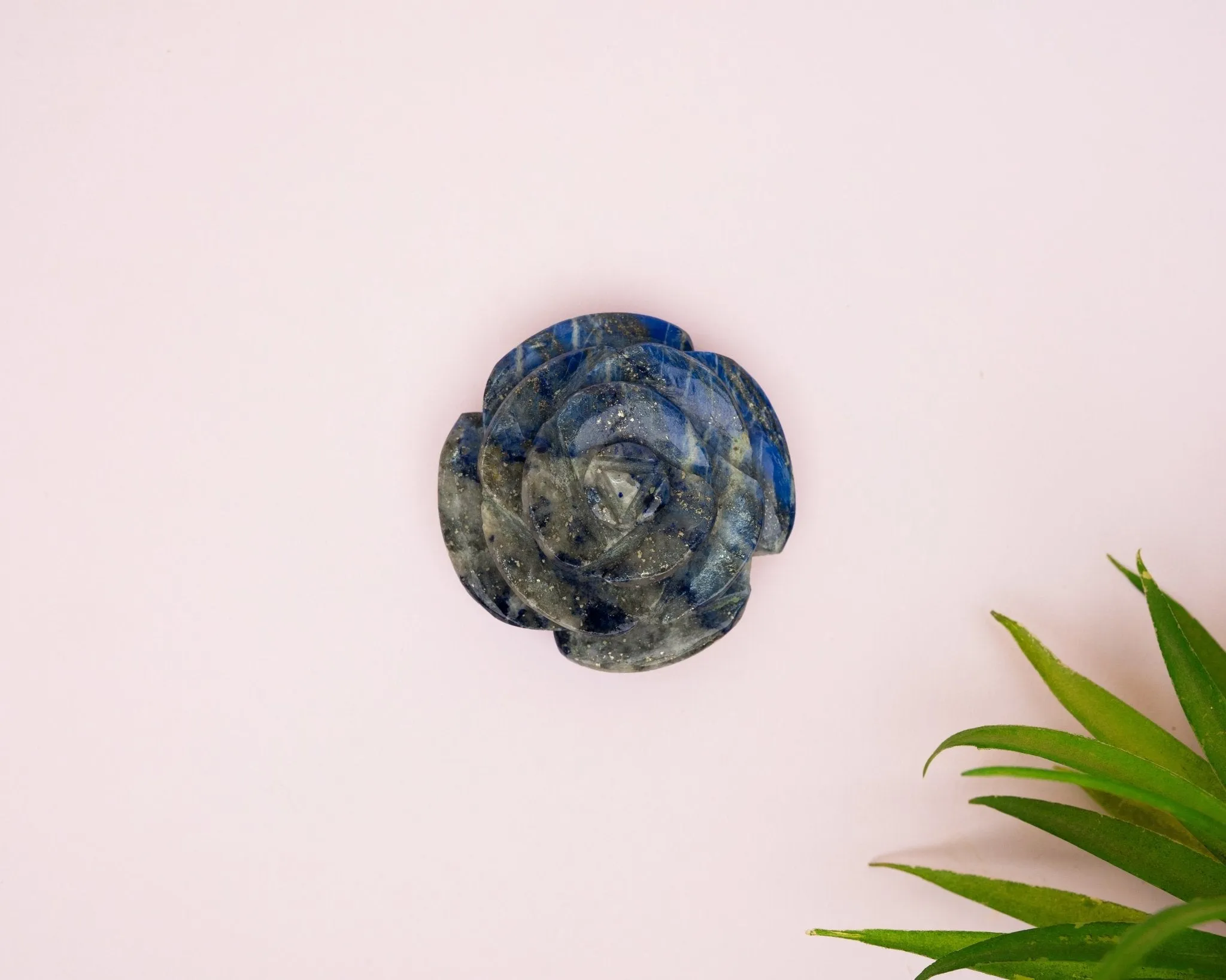 Lapis Lazuli Rose 120.7g