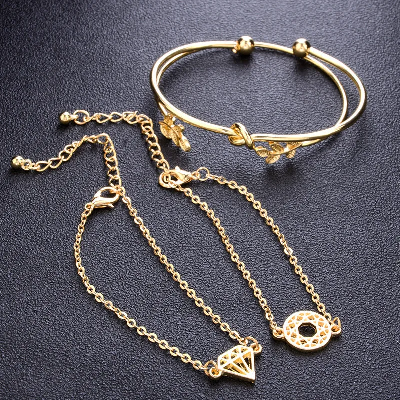 Leaves Diamond Knot Carved Hollow Bracelet
