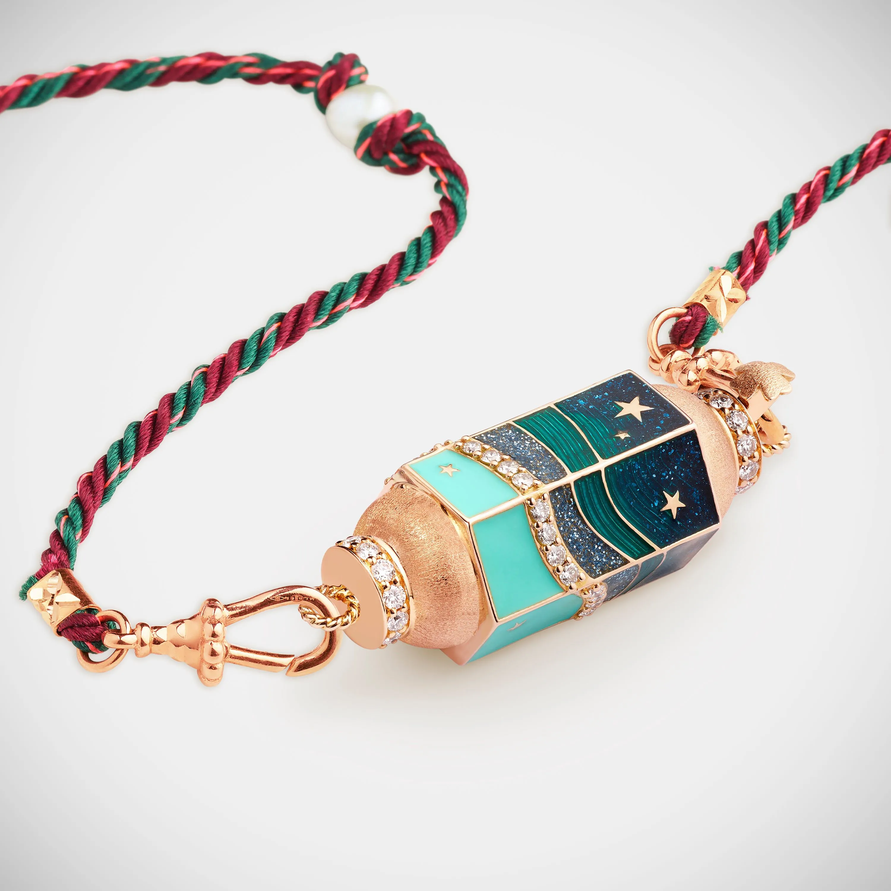 MILKY WAY LOCKET