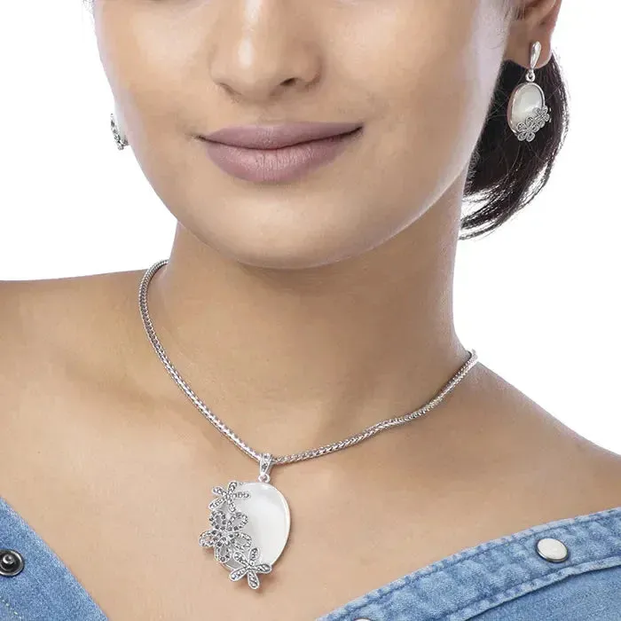 Moonlit Floral Delight Pendant Set