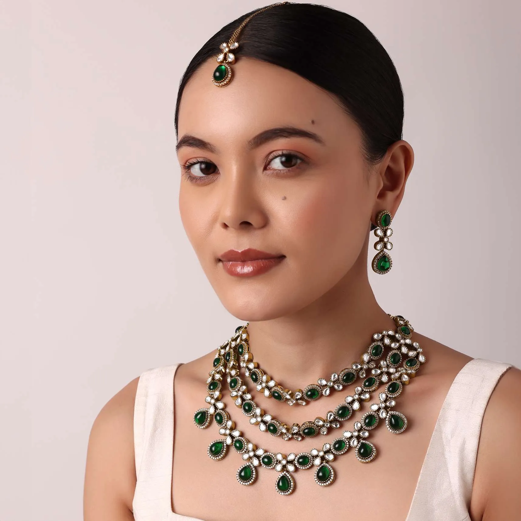 Multicolor Layered Necklace Set With Teardrops