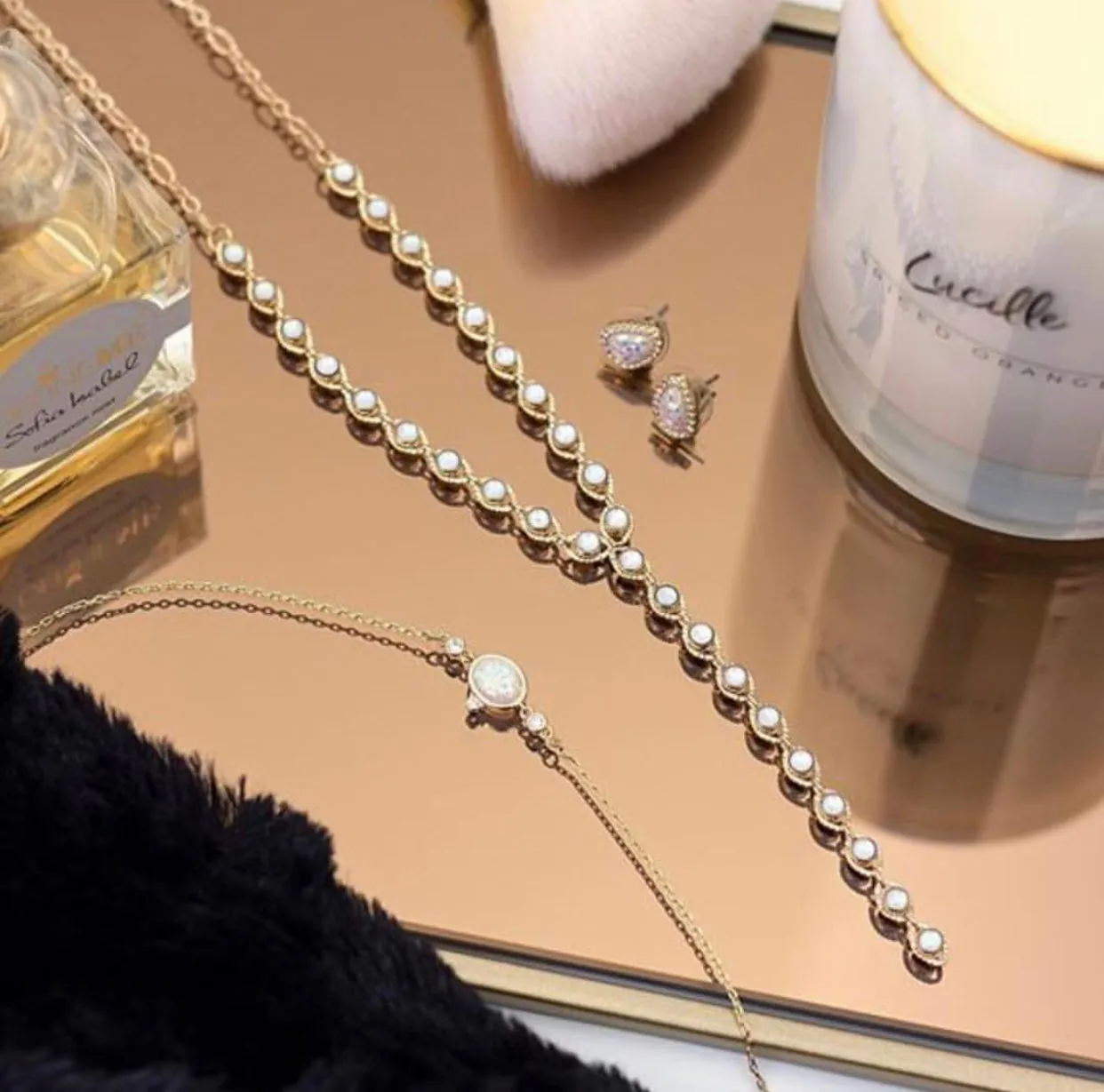 Olivia Opal Y Necklace