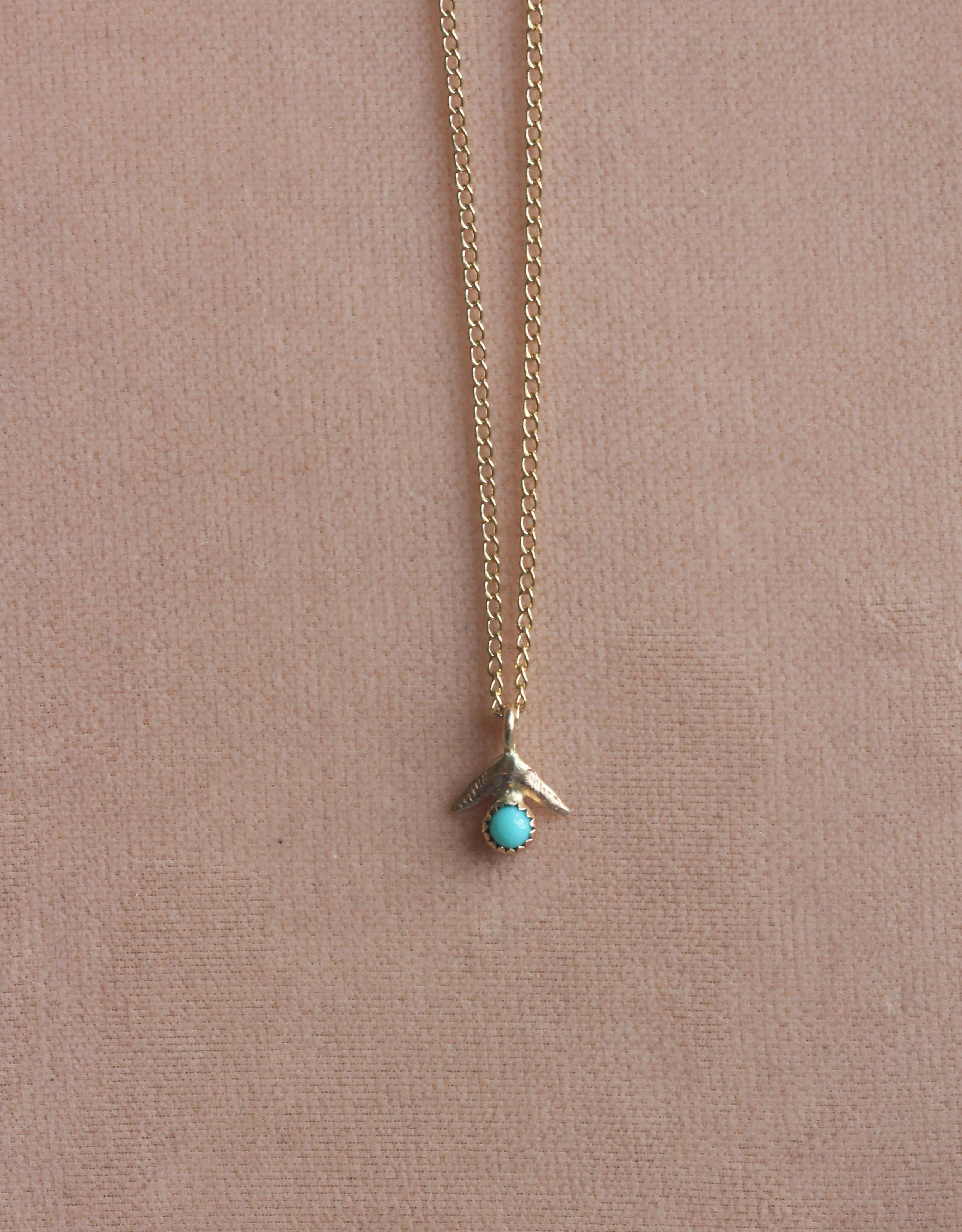 Shark Fin Necklace - Turquoise   Opal