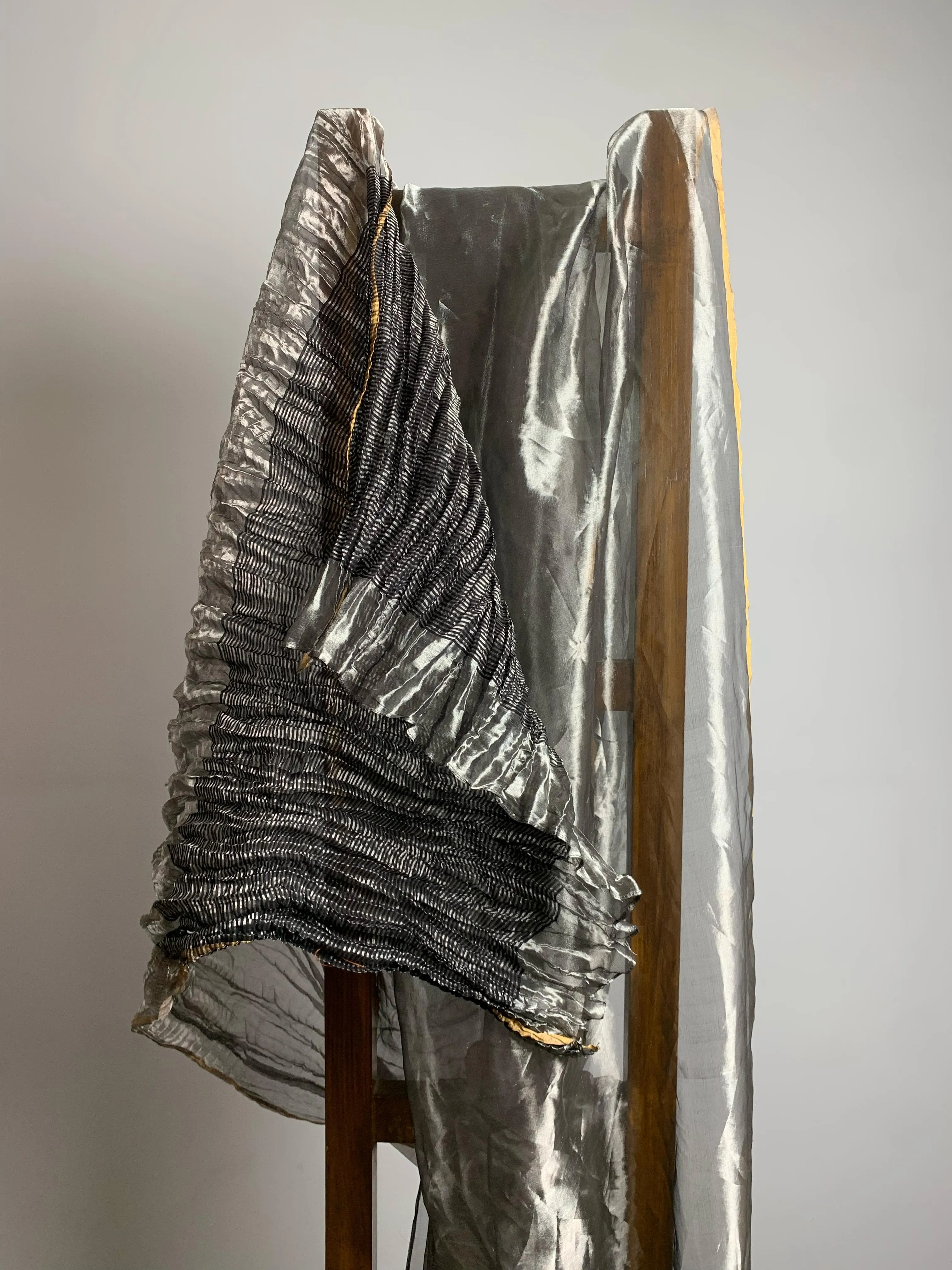 Silver crushed tissue sari