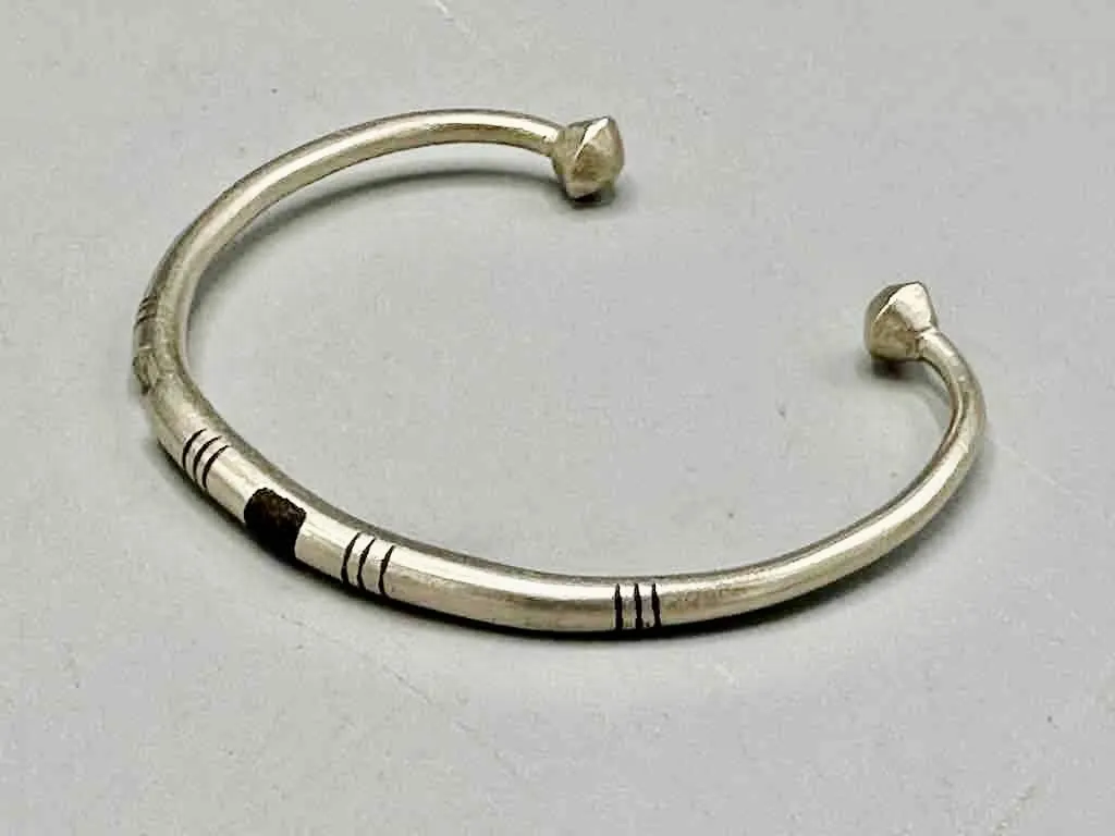 Small Rounded Tuareg Coin Silver Inlaid Bracelet - Imperfect