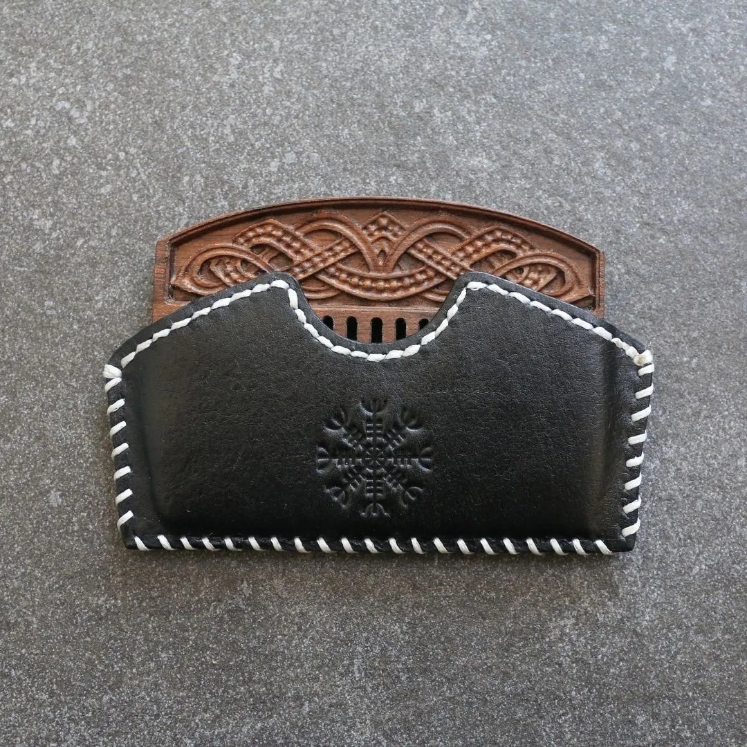 The Norns Comb