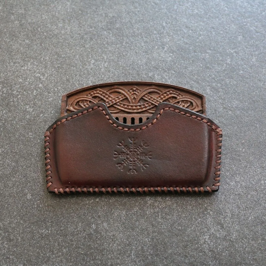 The Norns Comb