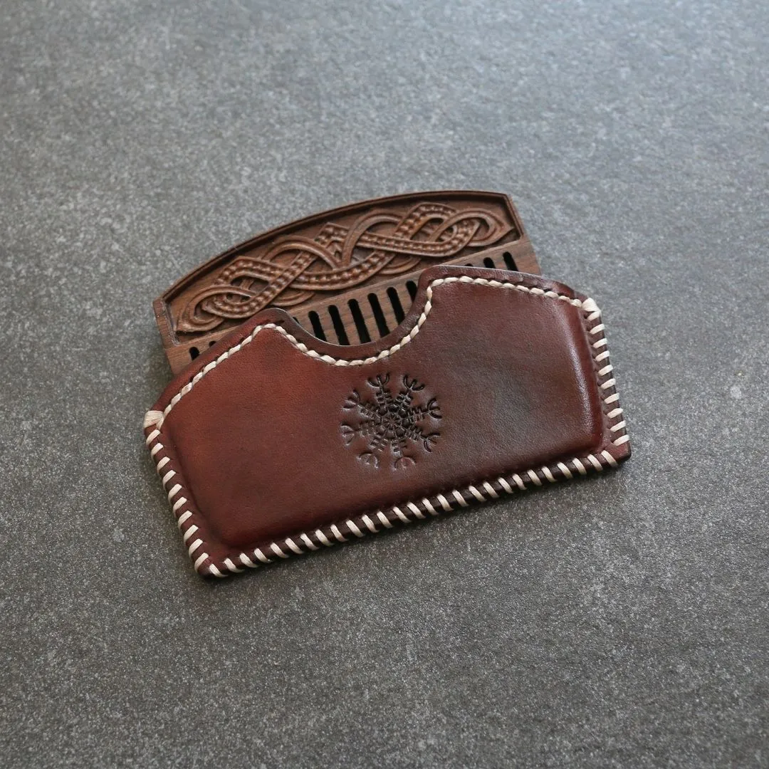 The Norns Comb