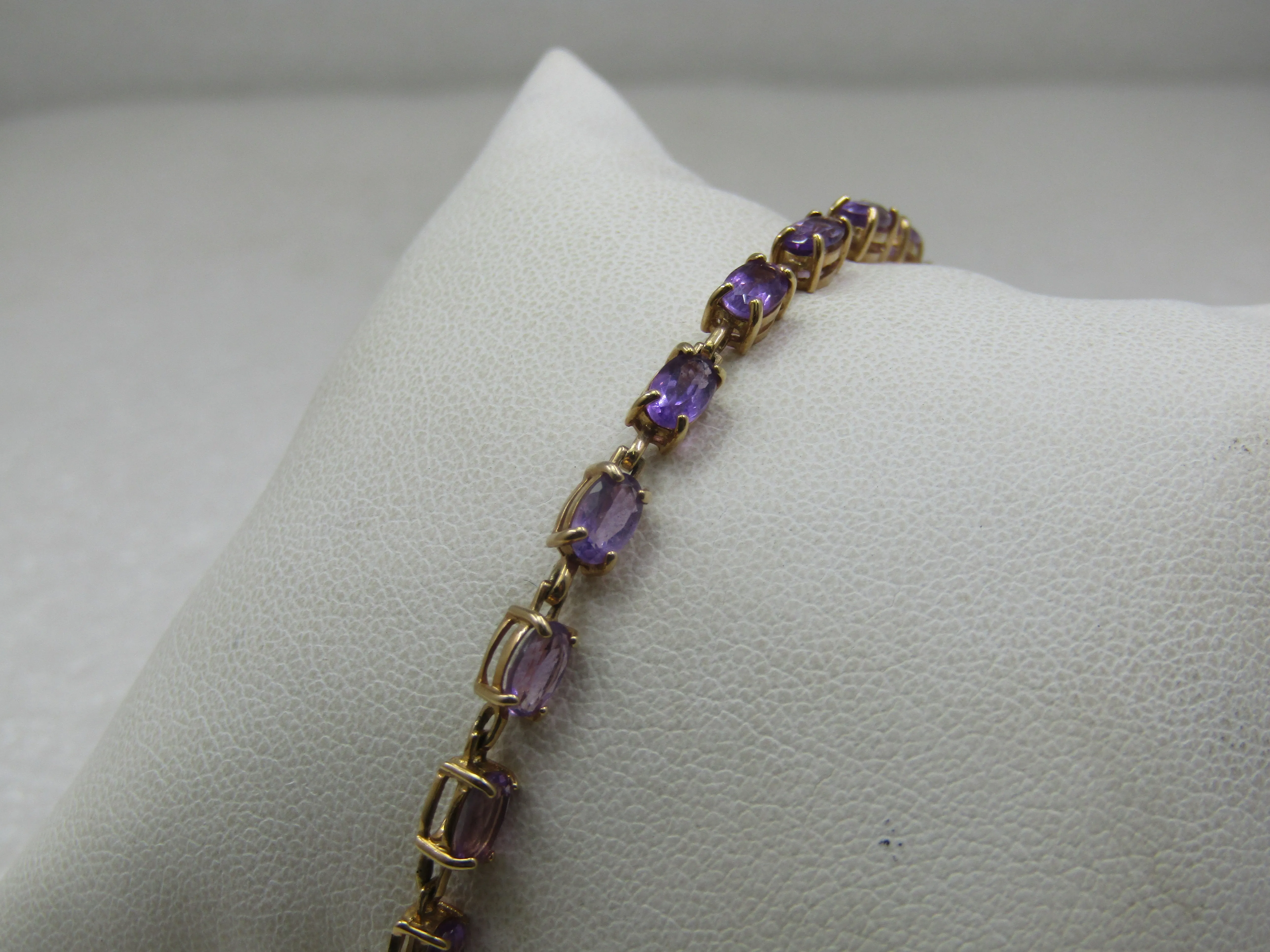 Vintage 10kt Amethyst Tennis Bracelet, 7.25"