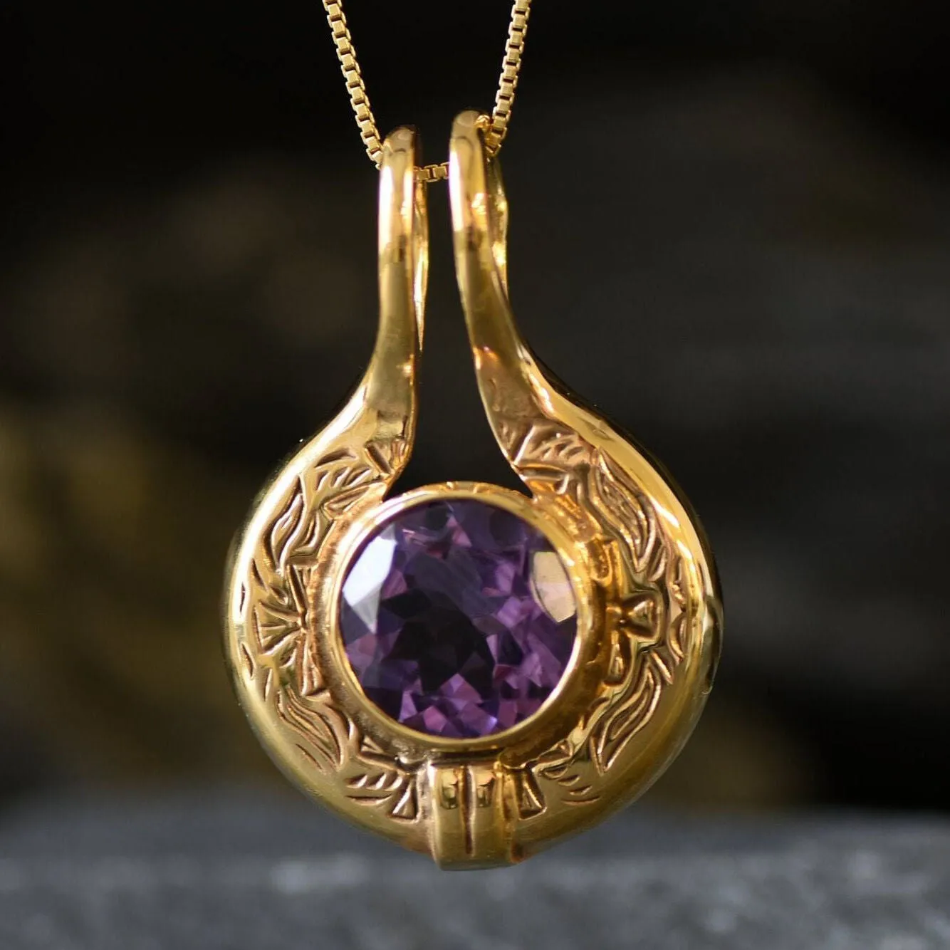 Vintage Amethyst Pendant - Natural Amethyst Necklace, Gold Amethyst Pendant