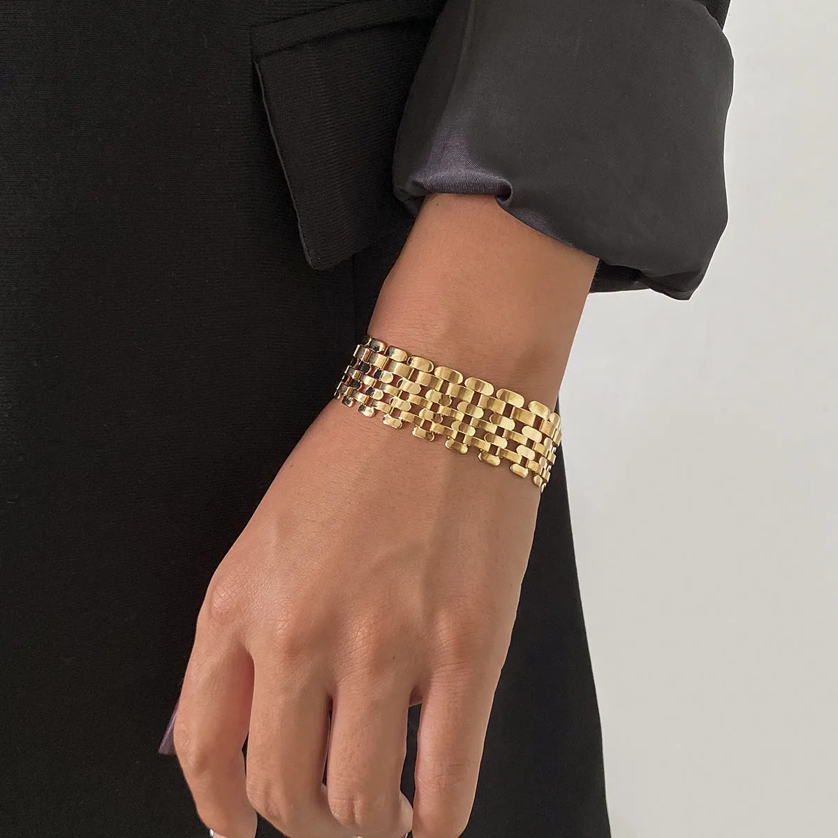 Wide Geometric Cold Wind Bracelet